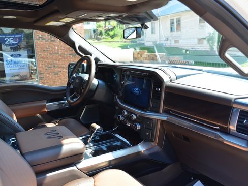 Used 2024 Ford F150 King Ranch w/ FX4 Off-Road Package AWD/4WD image 36