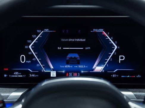 Certified 2025 BMW 740i xDrive AWD/4WD image 2