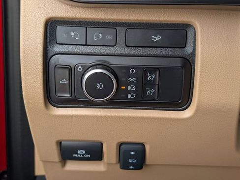 Used 2024 Ford F250 Lariat AWD/4WD image 20
