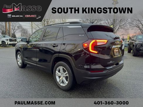 Certified 2022 GMC Terrain SLE w/ Driver Convenience Package image 6