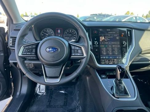 Used 2025 Subaru Outback Premium w/ Popular Package #1A AWD/4WD image 14