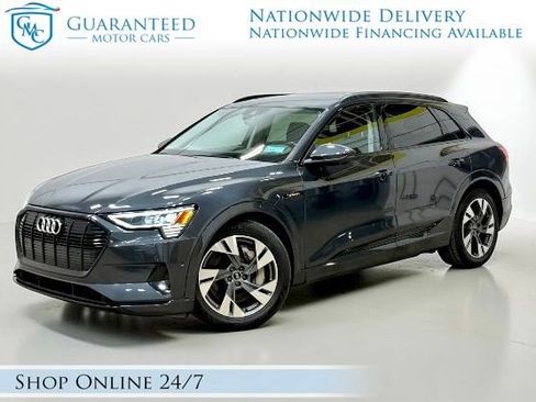 Used 2021 Audi e-tron Premium w/ Convenience Plus Package image 1