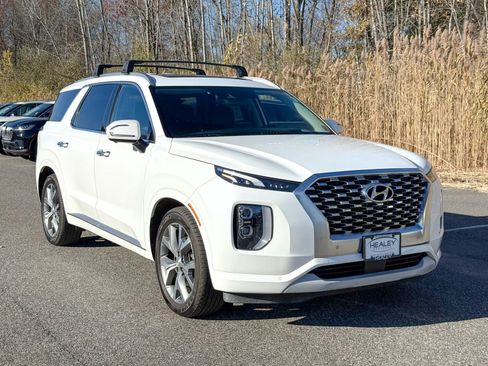 Used 2021 Hyundai Palisade Limited image 1