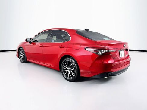 Used 2024 Toyota Camry XLE image 7