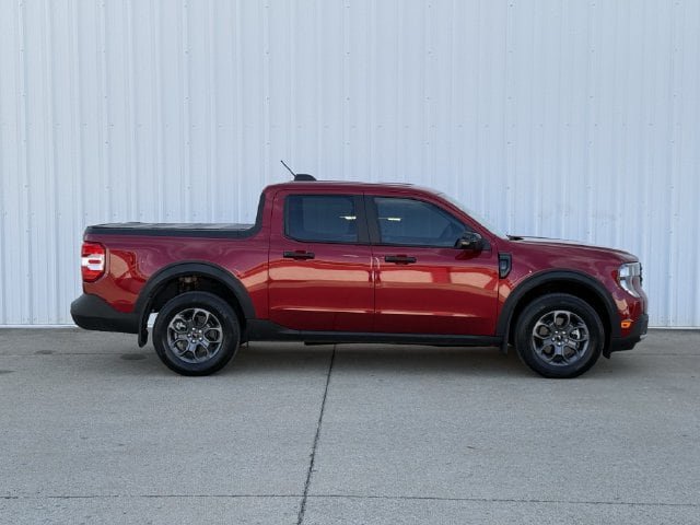 Used 2025 Ford Maverick XLT w/ XLT Luxury Package AWD/4WD image 3