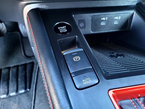 Used 2025 Nissan Kicks SR FWD image 26