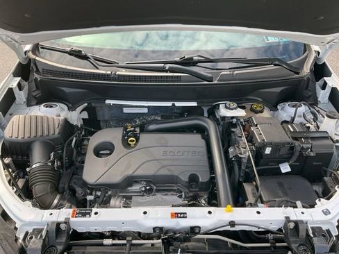 Certified 2023 Chevrolet Equinox RS image 19