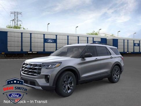 New 2026 Ford Explorer Active image 1