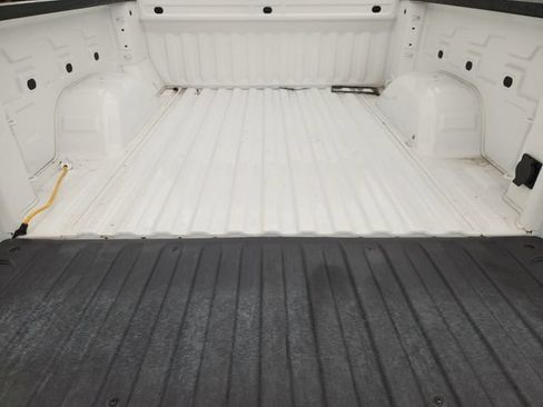 Used 2023 Chevrolet Silverado 1500 Custom RWD image 22