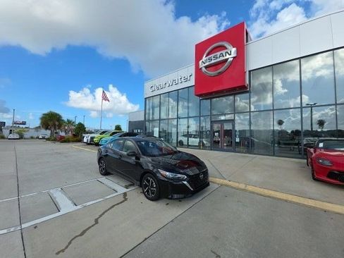 Used 2024 Nissan Sentra SV FWD image 1