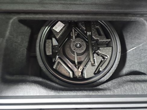 Used 2024 Rivian R1S Launch Edition AWD/4WD image 26