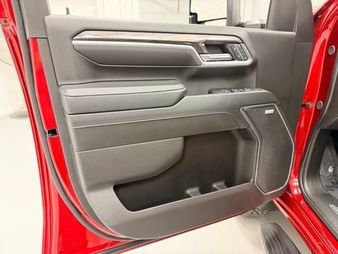 Certified 2024 Chevrolet Silverado 2500 LTZ w/ LTZ Convenience Package image 23