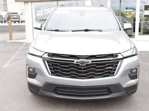 Used 2023 Chevrolet Traverse RS AWD/4WD image 12