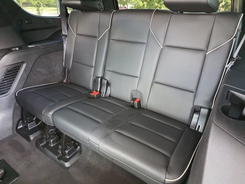 Used 2023 Cadillac Escalade Premium Luxury w/ LPO, Floor Liner Package AWD/4WD image 35
