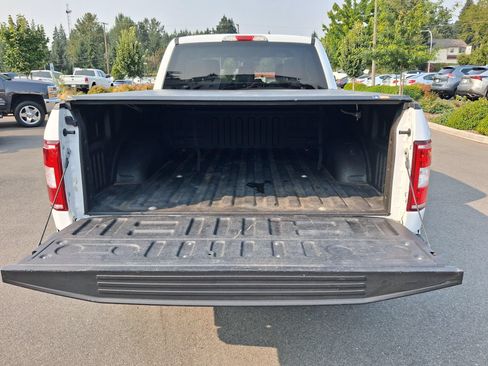 Used 2018 Ford F150 XLT AWD/4WD image 9