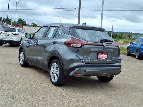 Certified 2025 Nissan Kicks Play S FWD image 17