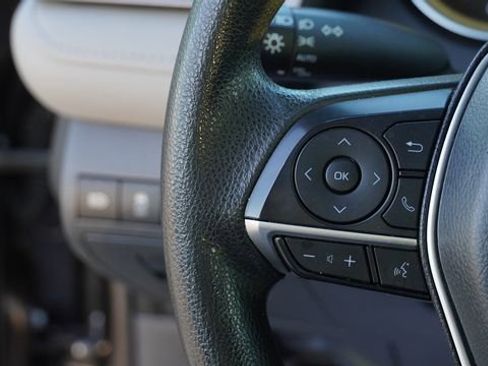 Used 2024 Toyota Camry LE image 27