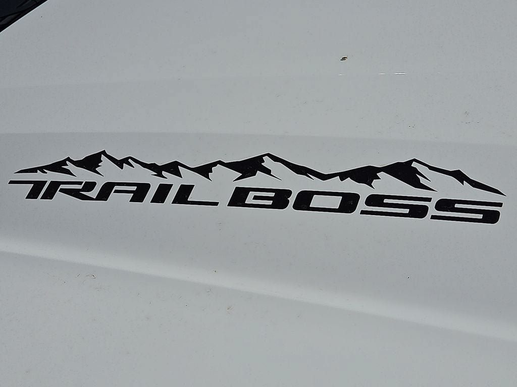 Used 2025 Chevrolet Colorado Trail Boss AWD/4WD image 10