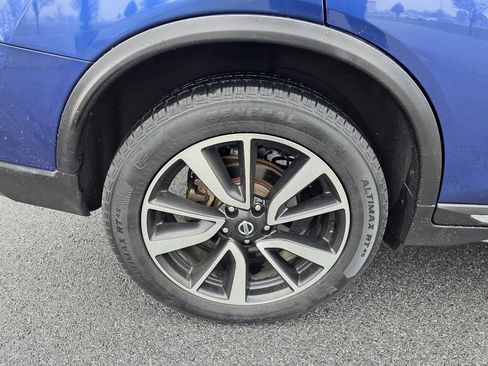 Used 2019 Nissan Rogue SL image 36