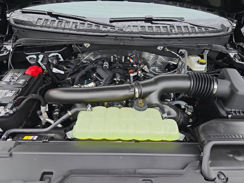 New 2026 Lincoln Navigator Reserve w/ Jet Appearance Package image 30