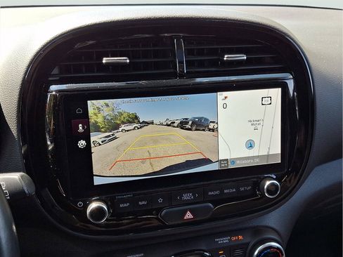 Used 2024 Kia Soul EX FWD image 18