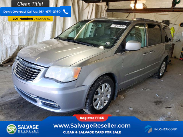 Used 2016 Chrysler Town & Country Touring FWD image 1