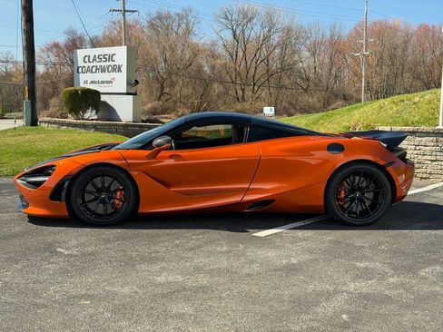 Used 2019 McLaren 720S RWD image 4