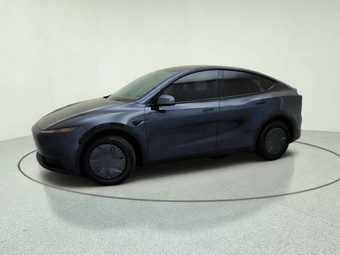 Used 2026 Tesla Model Y Long Range AWD/4WD image 15