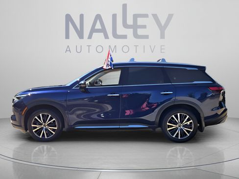 Used 2023 INFINITI QX60 Sensory w/ Vision Package AWD/4WD image 2