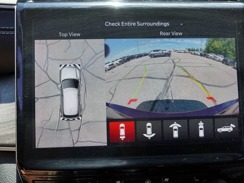 Certified 2025 Jeep Grand Cherokee L Limited w/ Luxury Tech Group II AWD/4WD image 40