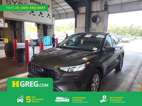 Used 2023 Ford Escape Active AWD/4WD image 1