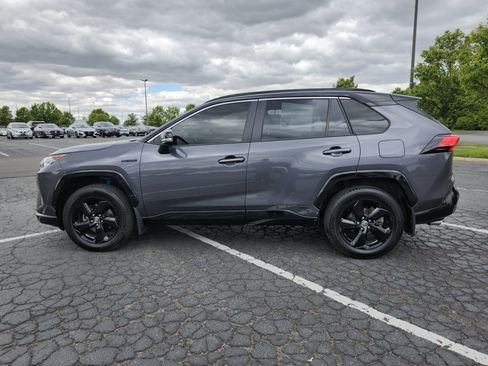 Used 2020 Toyota RAV4 XSE AWD/4WD image 15