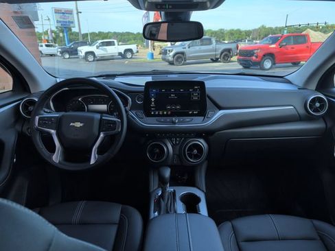 Used 2024 Chevrolet Blazer LT w/ Midnight/Sport Edition FWD image 14