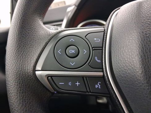 Used 2021 Toyota Camry LE image 13