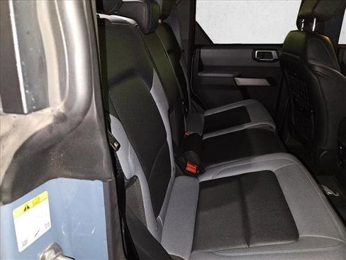 Used 2023 Ford Bronco Black Diamond w/ Sasquatch Package image 22