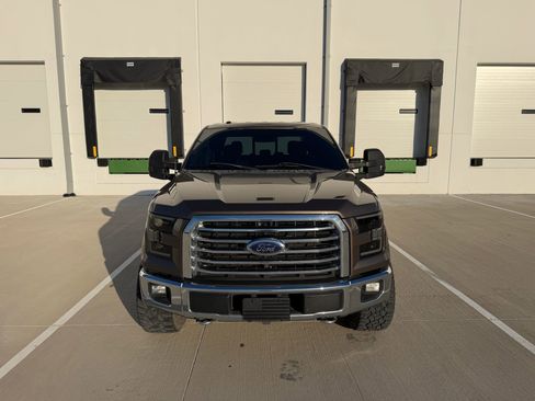 Used 2015 Ford F150 XLT w/ Equipment Group 302A Luxury image 7