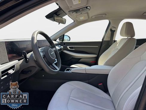 Used 2025 Hyundai Sonata SEL FWD image 16