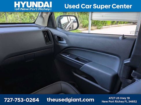 Used 2020 Chevrolet Colorado Z71 AWD/4WD image 20