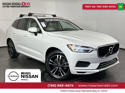 Used 2018 Volvo XC60 T5 Momentum w/ Convenience Package