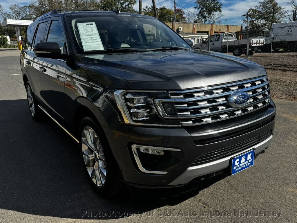 Used 2019 Ford Expedition Limited w/ Equipment Group 302A AWD/4WD image 6