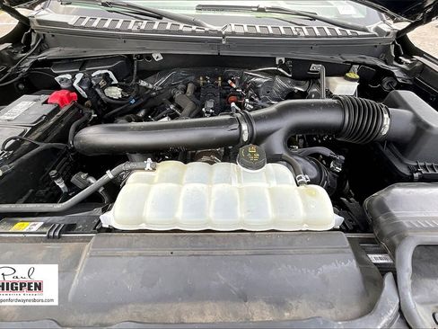 Used 2022 Lincoln Navigator Reserve image 10