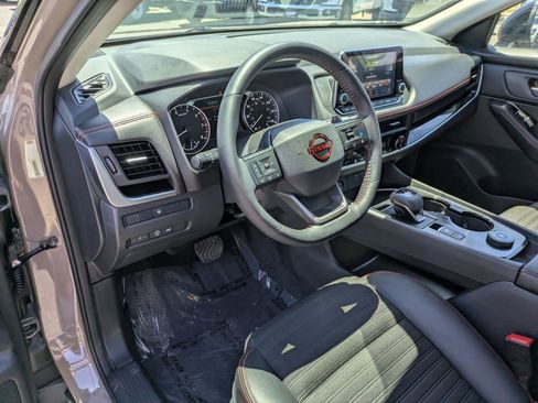 Used 2026 Nissan Rogue SV w/ Rock Creek Premium Package AWD/4WD image 14