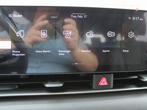 New 2026 Kia Carnival EX image 30