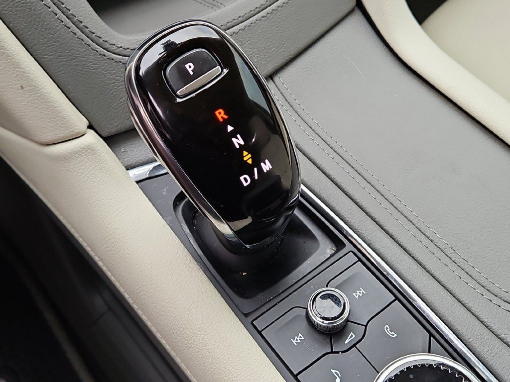 Used 2020 Cadillac XT6 Premium Luxury FWD image 20