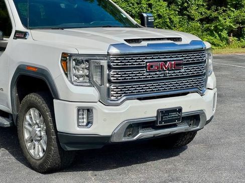 Used 2020 GMC Sierra 2500 Denali w/ Denali Ultimate Package AWD/4WD image 14