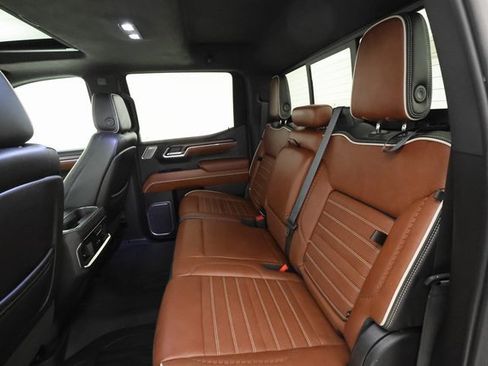 Used 2023 GMC Sierra 1500 Denali Ultimate image 17