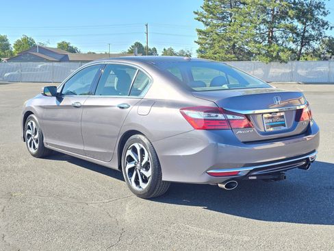 Used 2017 Honda Accord EX-L image 4