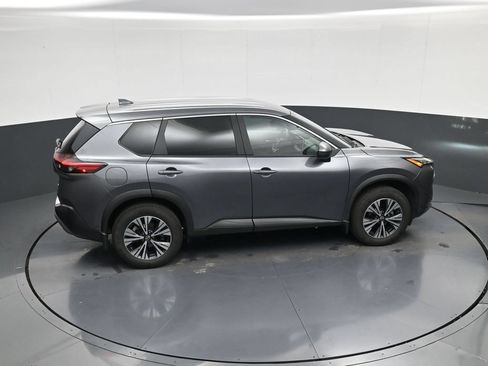 Used 2023 Nissan Rogue SV FWD image 31