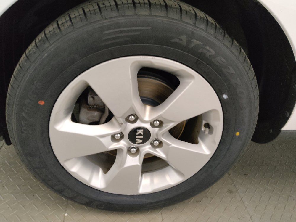 Used 2019 Kia Soul FWD image 31