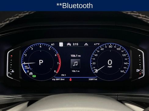 Used 2023 Volkswagen Taos SEL image 23